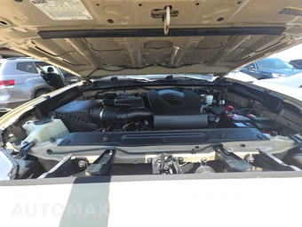 2017 Toyota Tacoma SR5 Crew Cab Medium Bed - miniatura 15