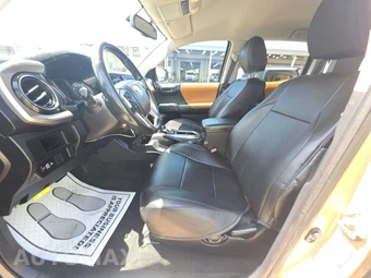 2017 Toyota Tacoma SR5 Crew Cab Medium Bed - miniatura 7