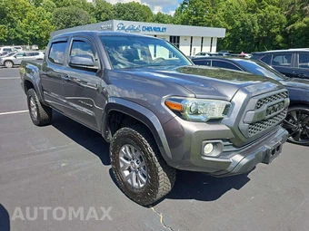 2017 Toyota Tacoma SR5 Crew Cab Medium Bed - miniatura 4