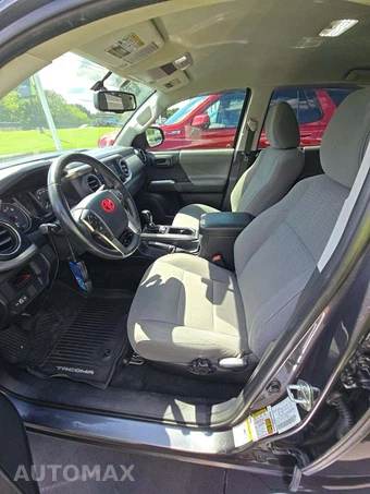 2017 Toyota Tacoma SR5 Crew Cab Medium Bed - miniatura 6
