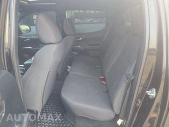 2017 Toyota Tacoma SR5 Crew Cab Medium Bed - miniatura 13