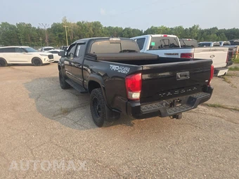 2017 Toyota Tacoma SR5 Crew Cab Medium Bed - miniatura 6