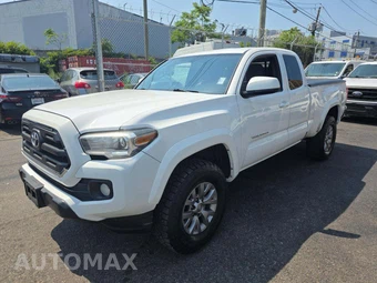 2017 Toyota Tacoma SR5 Extended Cab Long Bed w/Rear Doors