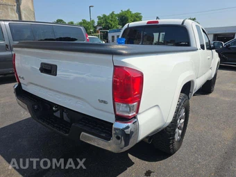 2017 Toyota Tacoma SR5 Extended Cab Long Bed w/Rear Doors - miniatura 3