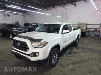 2017 Toyota Tacoma SR5 Extended Cab Long Bed w/Rear Doors