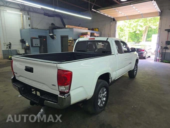 2017 Toyota Tacoma SR5 Extended Cab Long Bed w/Rear Doors - miniatura 3