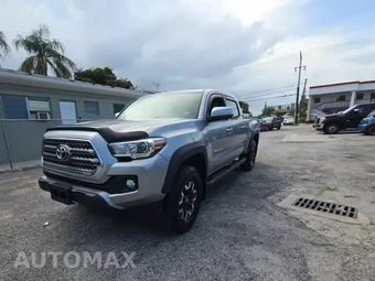 2017 Toyota Tacoma TRD Off-Road Crew Cab Long Bed