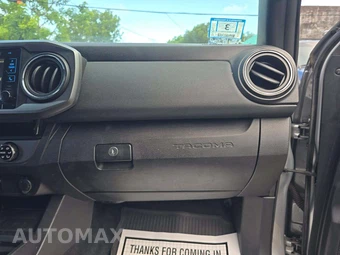 2017 Toyota Tacoma TRD Off-Road Crew Cab Long Bed - miniatura 16