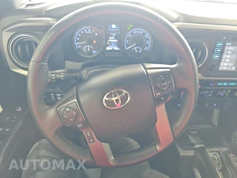 2017 Toyota Tacoma TRD Off-Road Crew Cab Long Bed - miniatura 10