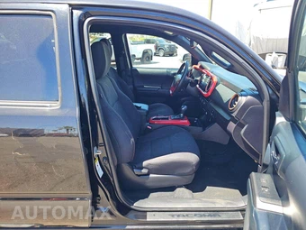 2017 Toyota Tacoma TRD Off-Road Crew Cab Medium Bed - miniatura 15