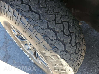 2017 Toyota Tacoma TRD Off-Road Crew Cab Medium Bed - miniatura 28