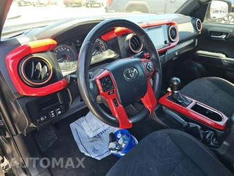 2017 Toyota Tacoma TRD Off-Road Crew Cab Medium Bed - miniatura 31