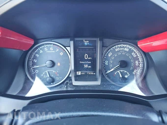 2017 Toyota Tacoma TRD Off-Road Crew Cab Medium Bed - miniatura 6