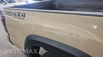2017 Toyota Tacoma TRD Off-Road Crew Cab Medium Bed - miniatura 19
