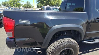 2017 Toyota Tacoma TRD Off-Road Crew Cab Medium Bed - miniatura 22