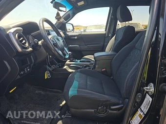 2017 Toyota Tacoma TRD Off-Road Crew Cab Medium Bed - miniatura 7