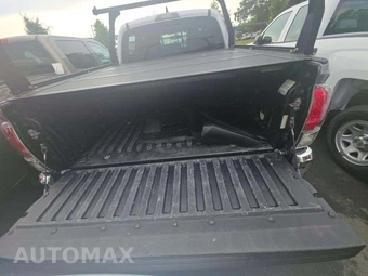 2017 Toyota Tacoma TRD Off-Road Crew Cab Medium Bed - miniatura 14