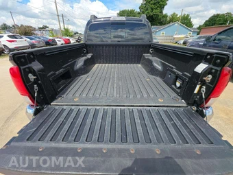 2017 Toyota Tacoma TRD Off-Road Crew Cab Medium Bed - miniatura 14