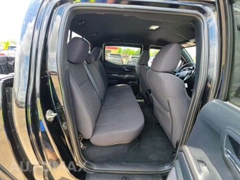 2017 Toyota Tacoma TRD Off-Road Crew Cab Medium Bed - miniatura 16