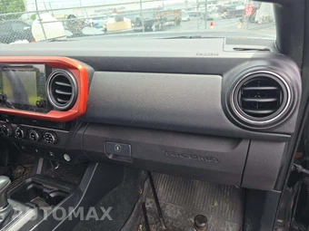 2017 Toyota Tacoma TRD Off-Road Crew Cab Medium Bed - miniatura 16