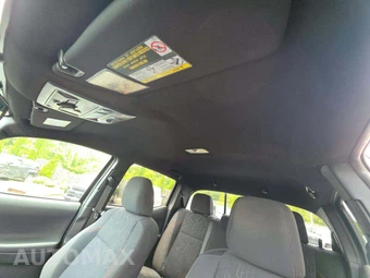 2017 Toyota Tacoma TRD Off-Road Crew Cab Medium Bed - miniatura 8