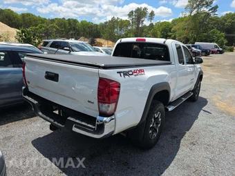2017 Toyota Tacoma TRD Off-Road Extended Cab Long Bed w/Rear Doors - miniatura 3