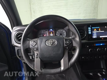 2017 Toyota Tacoma TRD Sport Crew Cab Long Bed - miniatura 10