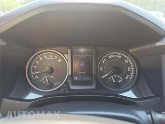 2017 Toyota Tacoma TRD Sport Crew Cab Medium Bed - miniatura 6