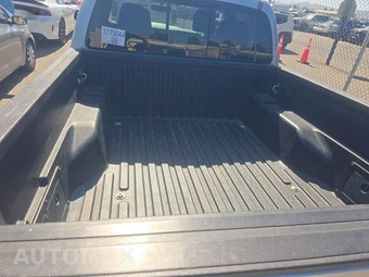 2017 Toyota Tacoma TRD Sport Crew Cab Medium Bed - miniatura 16