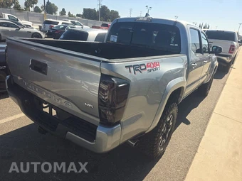 2017 Toyota Tacoma TRD Sport Crew Cab Medium Bed - miniatura 4