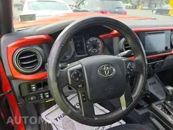 2017 Toyota Tacoma TRD Sport Crew Cab Medium Bed - miniatura 10