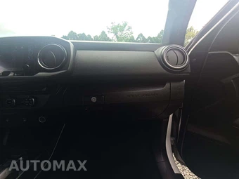 2017 Toyota Tacoma TRD Sport Crew Cab Medium Bed - miniatura 18