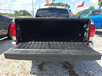 2017 Toyota Tacoma TRD Sport Crew Cab Medium Bed - miniatura 14