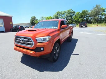 2017 Toyota Tacoma TRD Sport Crew Cab Medium Bed