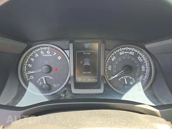 2017 Toyota Tacoma TRD Sport Crew Cab Medium Bed - miniatura 6