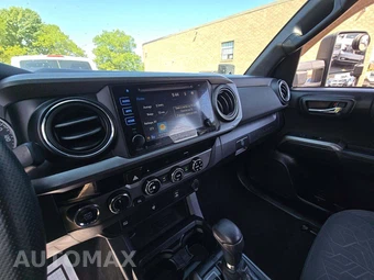 2017 Toyota Tacoma TRD Sport Crew Cab Medium Bed - miniatura 10