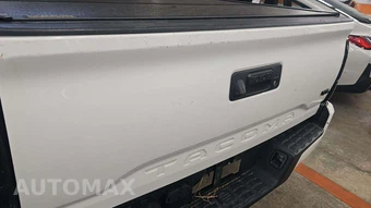 2017 Toyota Tacoma TRD Sport Crew Cab Medium Bed - miniatura 33