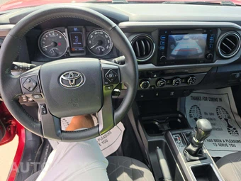 2017 Toyota Tacoma TRD Sport Crew Cab Medium Bed - miniatura 10