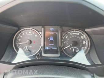 2017 Toyota Tacoma TRD Sport Crew Cab Medium Bed - miniatura 9