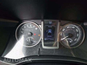 2017 Toyota Tacoma TRD Sport Crew Cab Medium Bed - miniatura 10