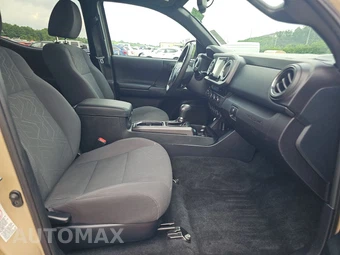 2017 Toyota Tacoma TRD Sport Crew Cab Medium Bed - miniatura 8