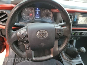 2017 Toyota Tacoma TRD Sport Crew Cab Medium Bed - miniatura 10