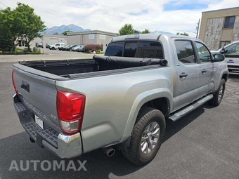 2017 Toyota Tacoma TRD Sport Crew Cab Medium Bed - miniatura 3