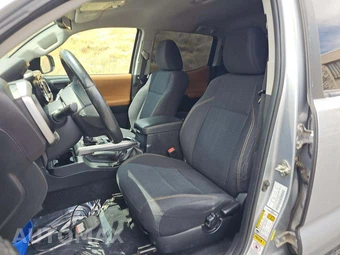 2017 Toyota Tacoma TRD Sport Crew Cab Medium Bed - miniatura 6
