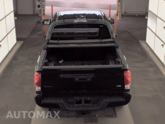 2017 Toyota Tacoma TRD Sport Crew Cab Medium Bed - miniatura 5