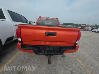 2017 Toyota Tacoma TRD Sport Crew Cab Medium Bed - miniatura 5