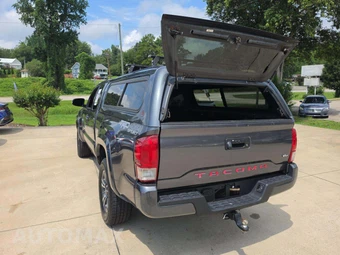 2017 Toyota Tacoma TRD Sport Extended Cab Long Bed w/Rear Doors - miniatura 2