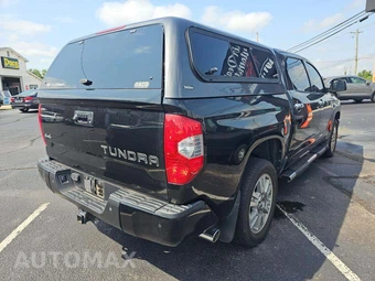 2017 Toyota Tundra 1794 Edition Crew Cab Short Bed - miniatura 3