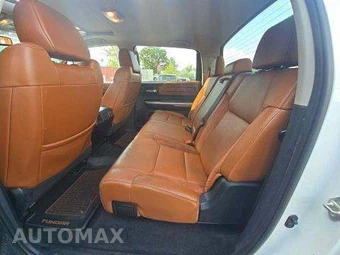 2017 Toyota Tundra 1794 Edition Crew Cab Short Bed - miniatura 13