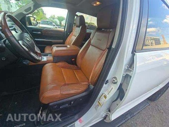 2017 Toyota Tundra 1794 Edition Crew Cab Short Bed - miniatura 6